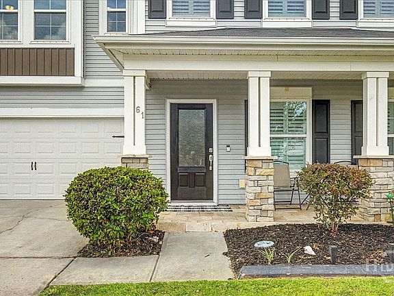 2nd image of 61 Winslow Circle
