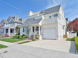 11 N Nassau Ave, Margate, NJ 08402