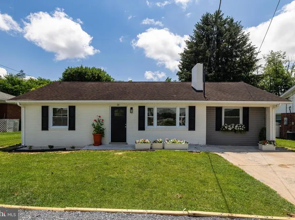 26 Oflinn St, Luray, VA 22835