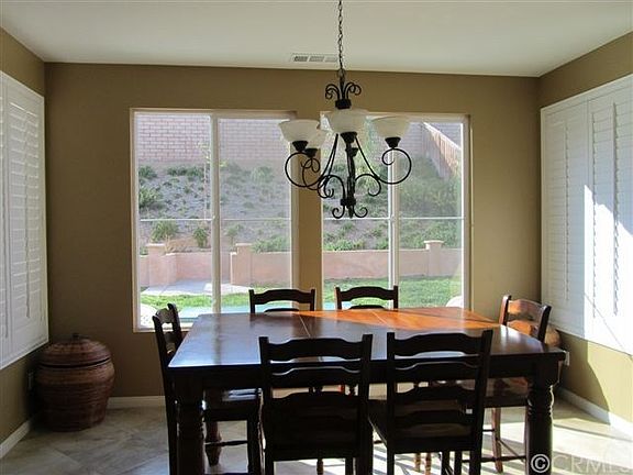 4th image of 40395 Amesbury Ln
