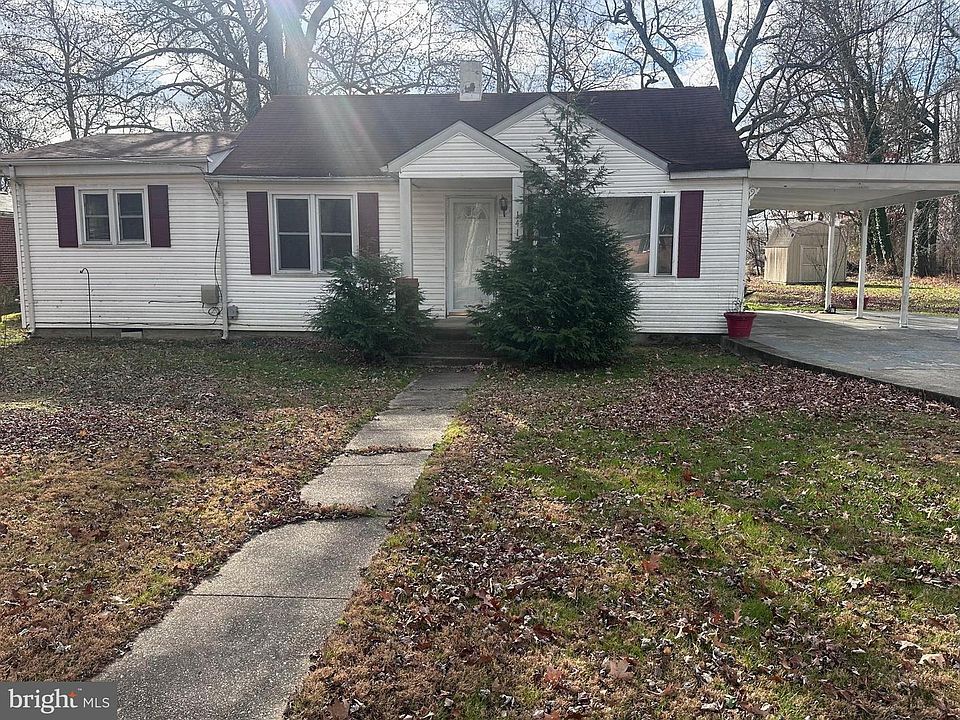 1st image of 1419 Shady Rest Rd