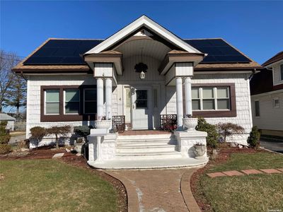 4 Denton Place, Farmingdale, NY, 11735