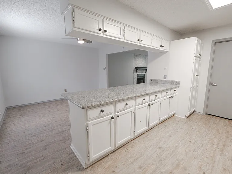 3636 Dexter Ave #3638 — Photo 23