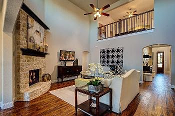 2nd image of 4809 Atworth Ln