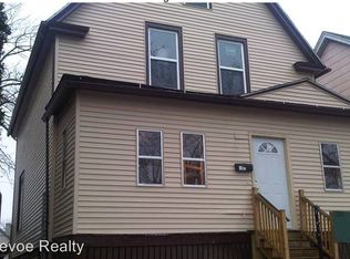 1101 S 22nd St, Milwaukee, WI 53204