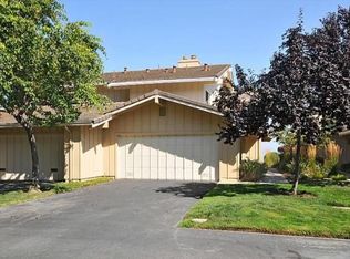 32 Trillium Ln, San Carlos, CA 94070