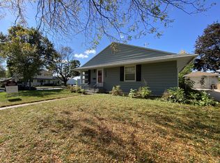 1203 13th Ave NW, Rochester, MN 55901