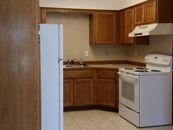 5th image of 1106 Prairie Ln Unit B
