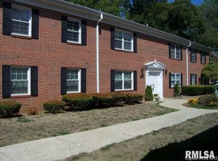 1301 S Douglas Ave, Springfield, IL 62704