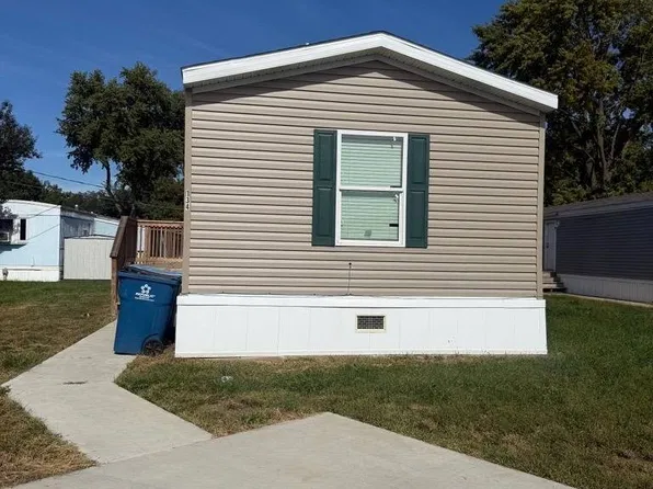 134 American Ave, Pontiac, IL 61764