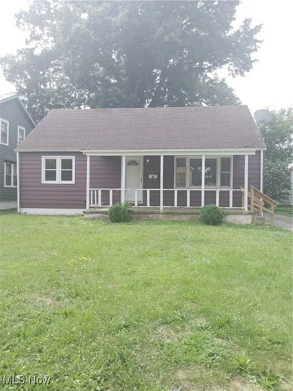 353 Cornell Ave photo 1