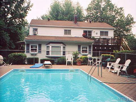 2nd image of 89 Tabor St