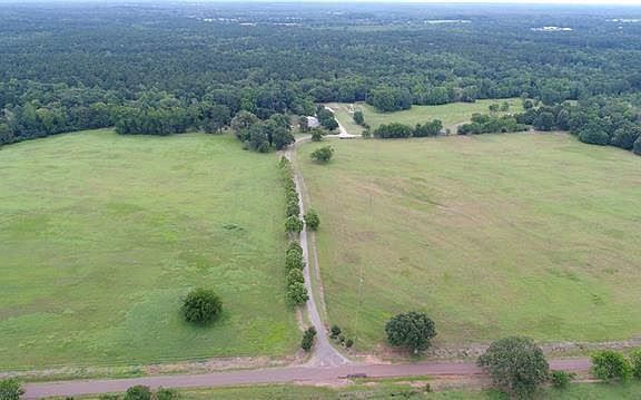 3rd image of 2321 County Road 174 E