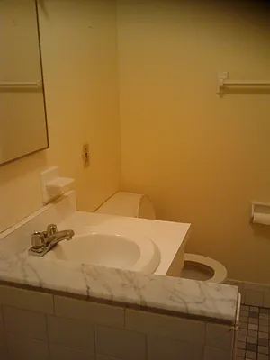 Rented by RC Realty Group of New York Inc | media 22