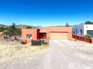 6 Lacey Ct, Nogales, AZ 85621