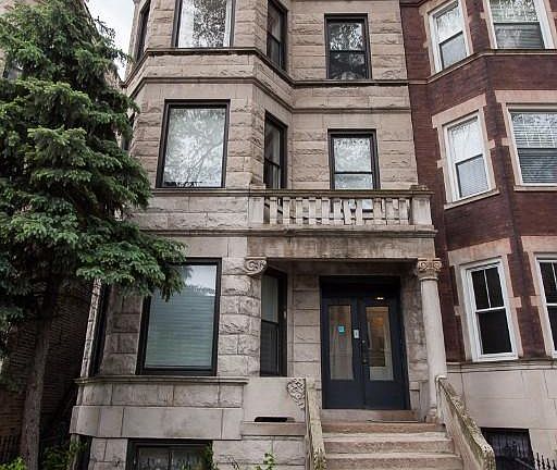 2nd image of 3811 N Wilton Ave #626