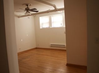833 Dobson St APT 2, Evanston, IL 60202