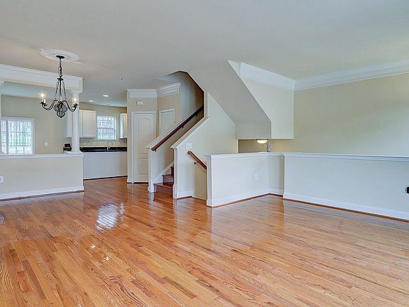 3rd image of 2604 Glenriver Way