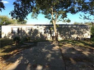 2506 Thompson St, Victoria, TX 77901