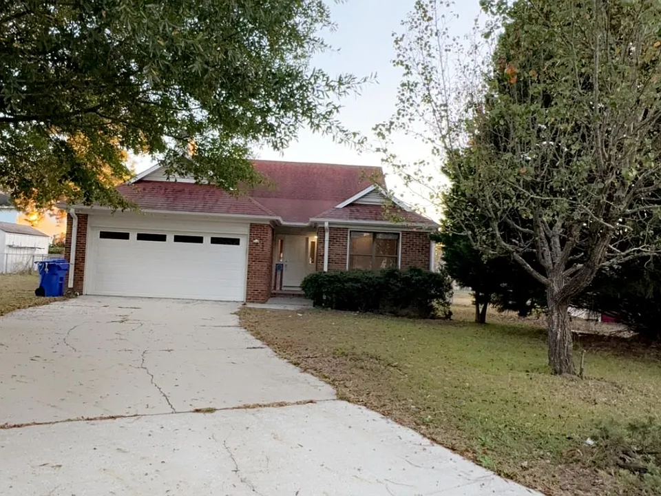 103 Ashton Pl