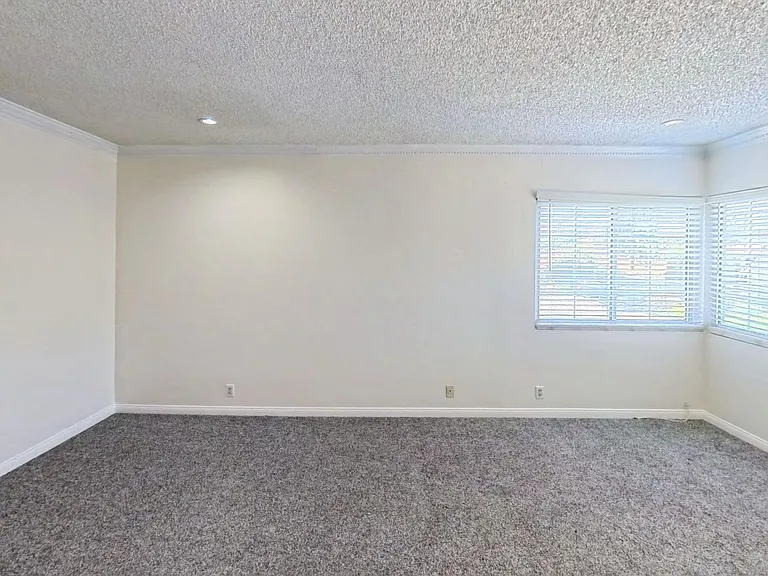 1617 Toyon Pl — Photo 10