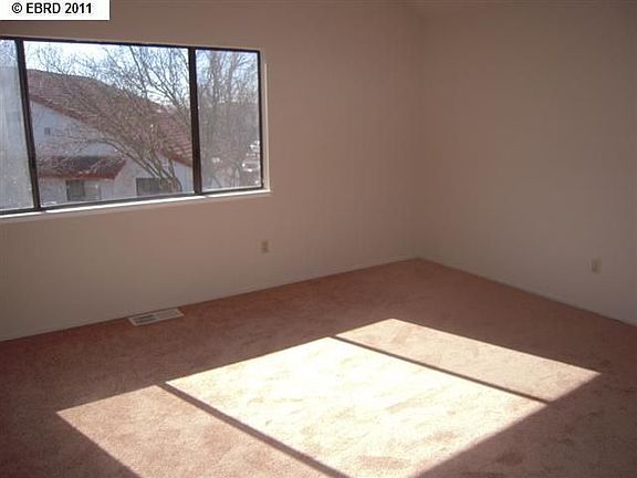4th image of 110 Banbury Way