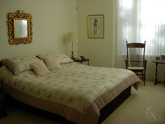 5th image of 782 McIntyre Ave