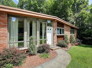 2653 Riverside Dr, Saint Albans, WV 25177