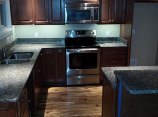 824 Seward Ln, Virginia Beach, VA 23451