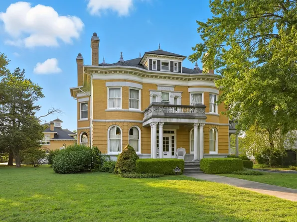 1335 S Main Street, Carthage, MO 64836