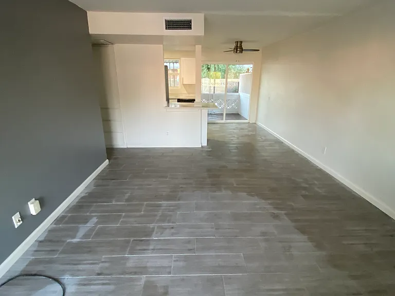 929 E Tuckey Ln #2 — Photo 14