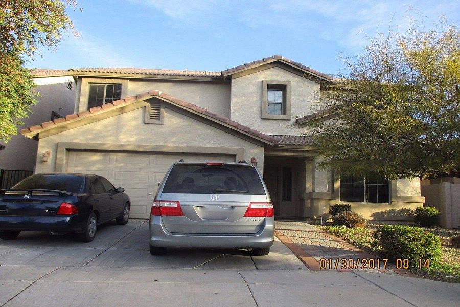 1st image of 10032 W Hilton Ave