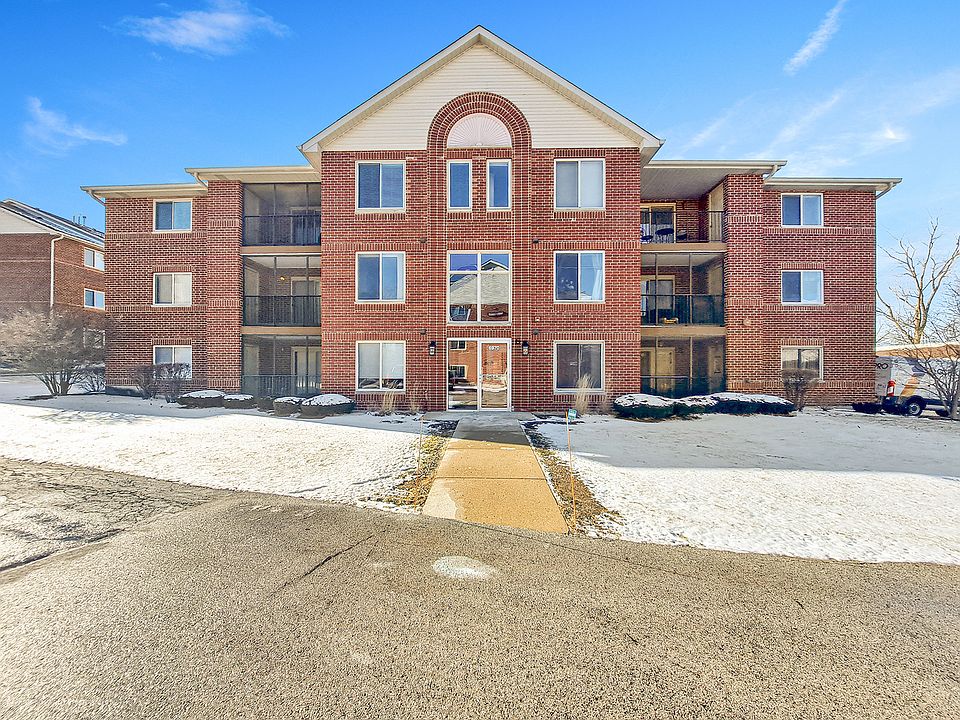 1st image of 6970 Heritage Cir #5-2A