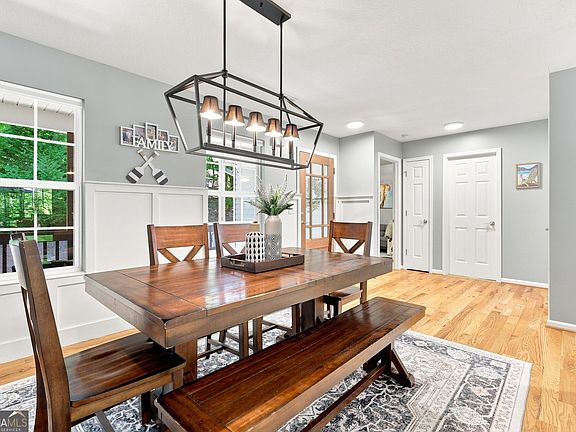 4th image of 105 Wapiti Ln