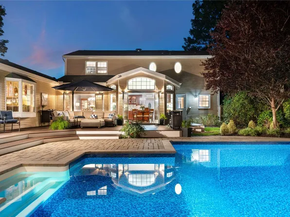 101 Alden Drive, Port Jefferson, NY 11777