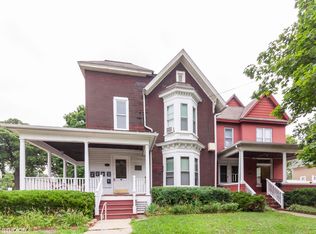 156 S Lasalle St, Aurora, IL 60505