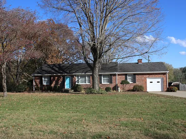 405 Lacy Ln, Clarksville, TN 37043