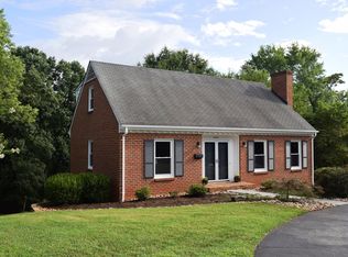 6040 Rhonda Rd, Lynchburg, VA 24502