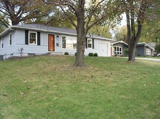 7237 Hardy St, Overland Park, KS 66204