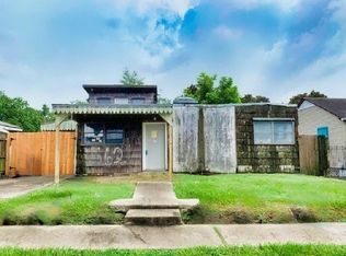 2562 Vienna St, New Orleans, LA 70122