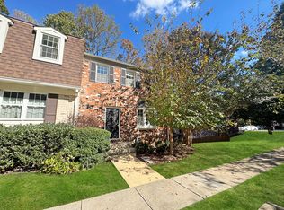 11736 Dry River Ct, Reston, VA 20191