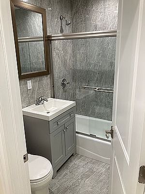 3rd image of 19 E 108th St APT 2FE