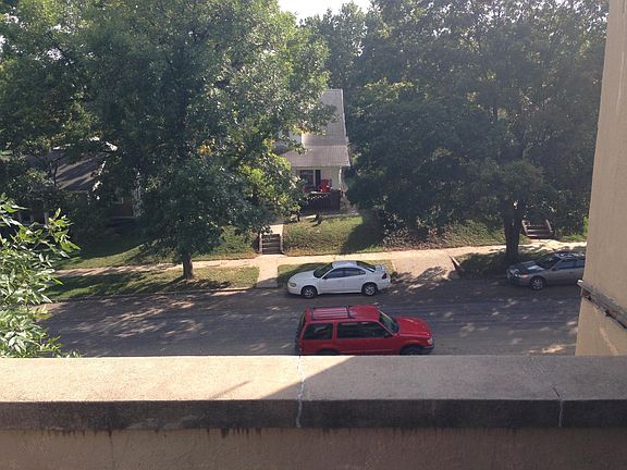 3rd image of 2807 Sherman Ave