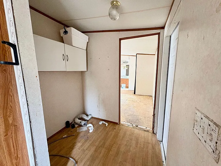 1128 S Gay Ave — Photo 35