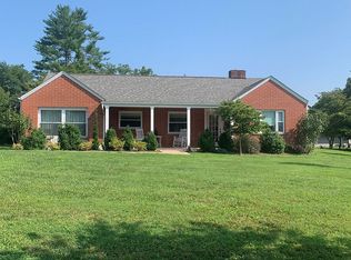 6002 E Pea Ridge Rd, Huntington, WV 25705