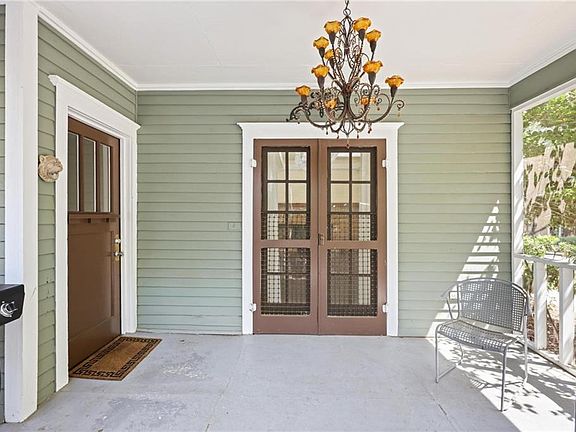 3rd image of 26 Highland Dr NE