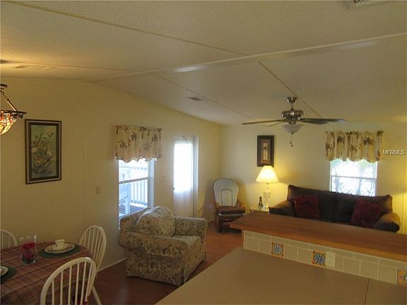 4th image of 34546 Violet Dr