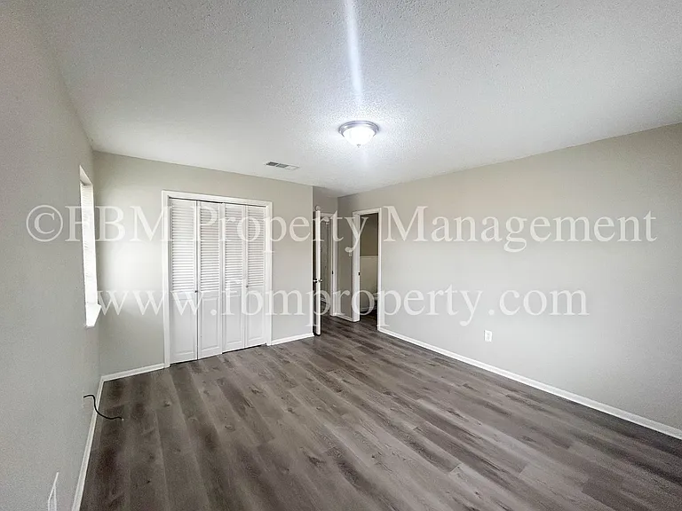 101 W Latimer St #A — Photo 17
