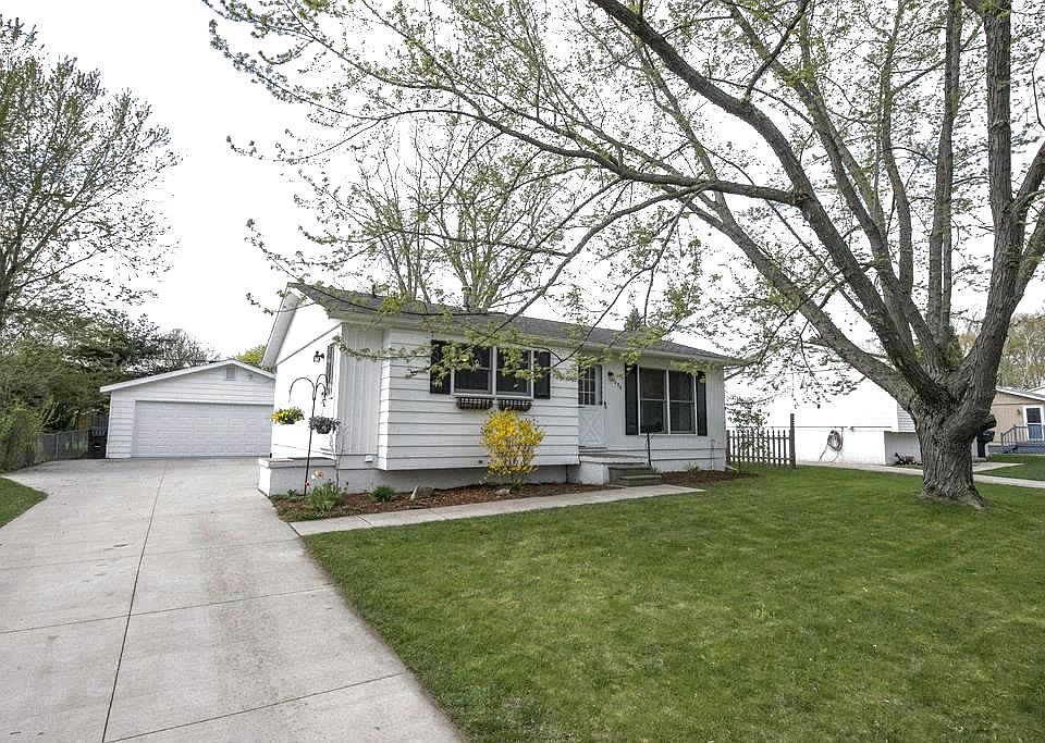 1st image of 4408 Hancock Dr