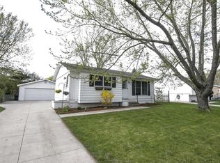 4408 Hancock Dr, Midland, MI 48642